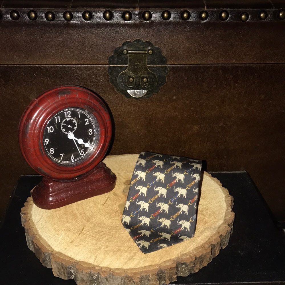 Jim Thompson elephant tie